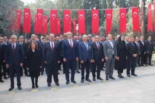 Çanakkale şehitleri dualarla anıldı